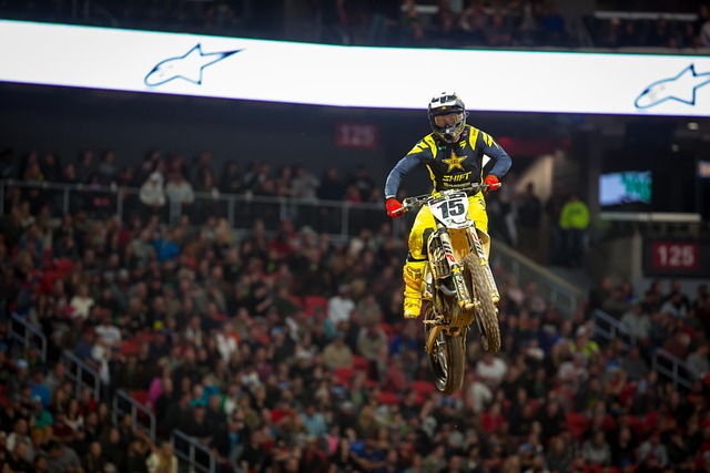 轻有冲劲 轻有冲劲