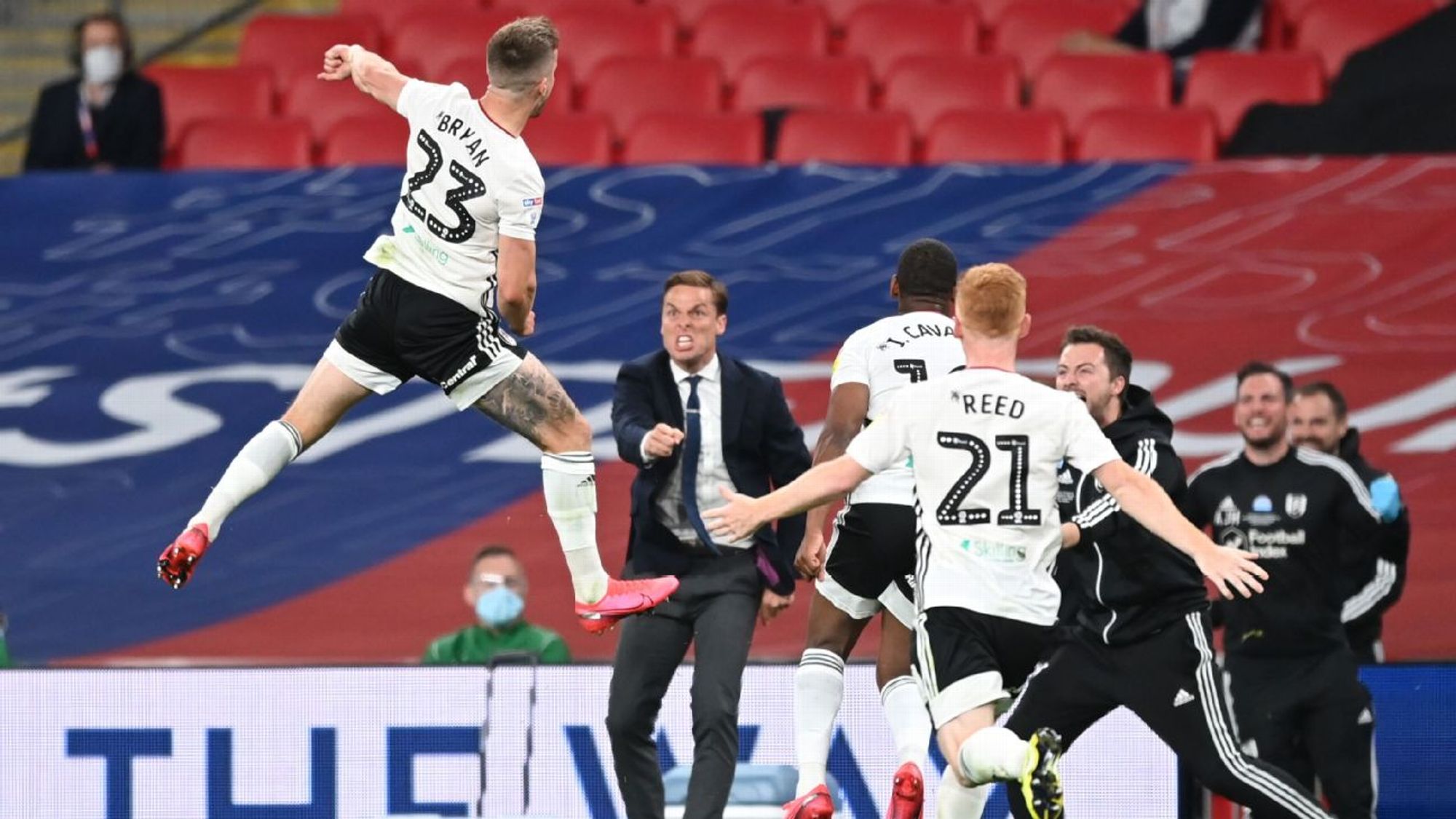 攻時動用越 攻時動用越